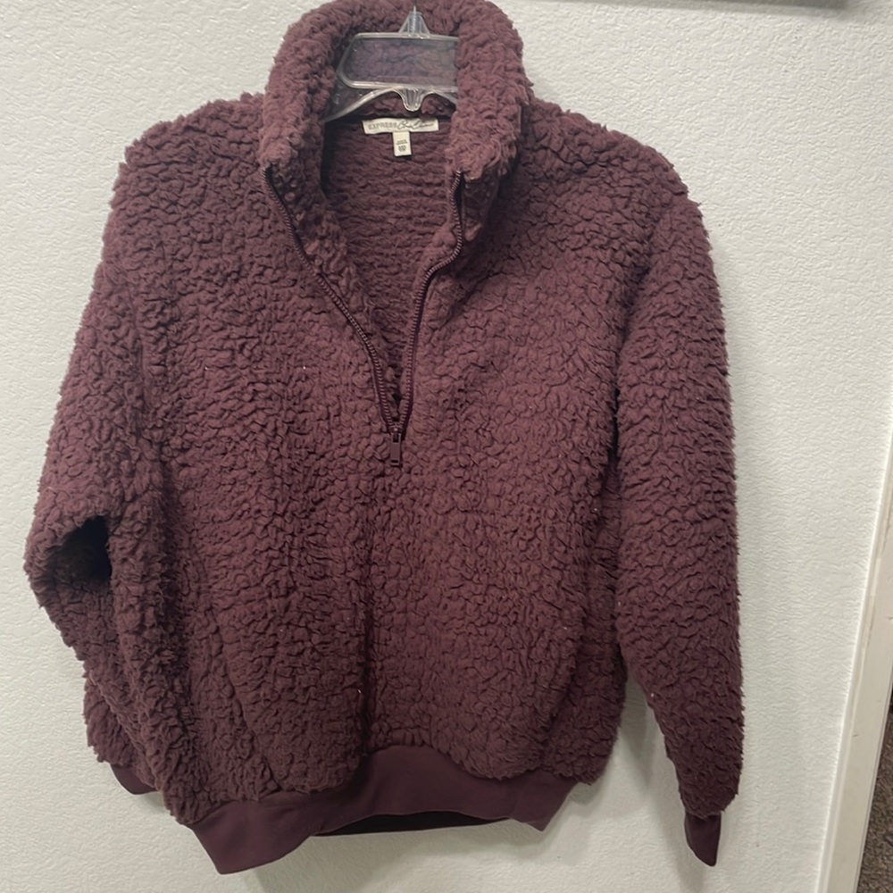 Women’s faux fur pullover